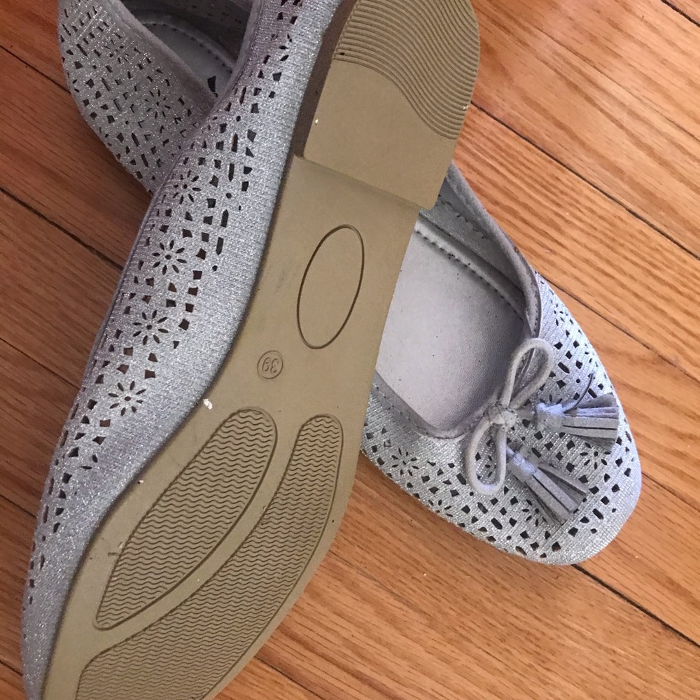Silver new flats